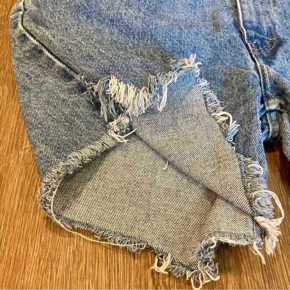 Vtg Jordache Jean Cutoff Shorts Denim High Rise Mismatched Lengths 8 - Picture 4 of 13